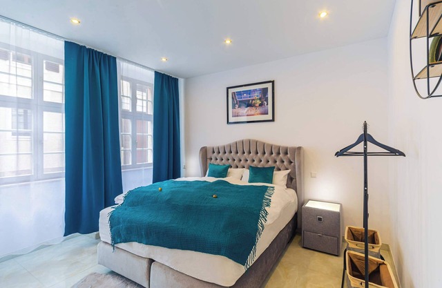 LiT LiVING: Luxus | Box SprIng | Netflix | 8 Pers.