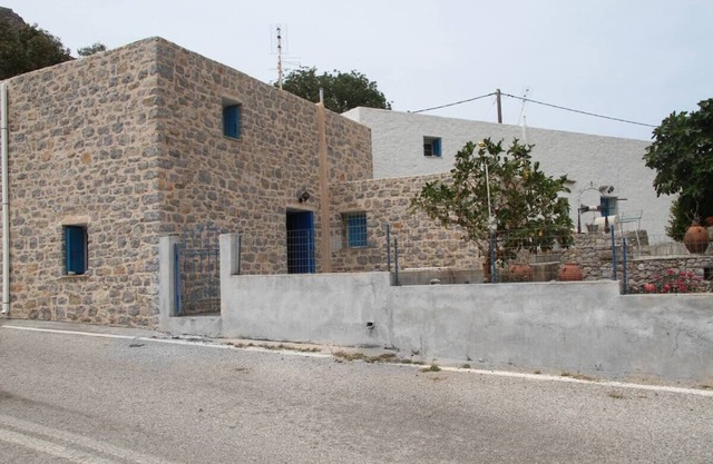Lithos House - Tilos