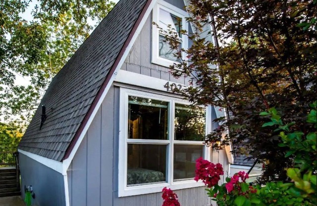 Little Aframe w/Exclusive Fire pit, Pet Friendly, Dogwood Canyon-15 min