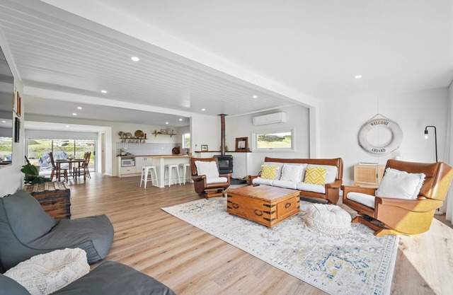 Little Darlin' The Shack