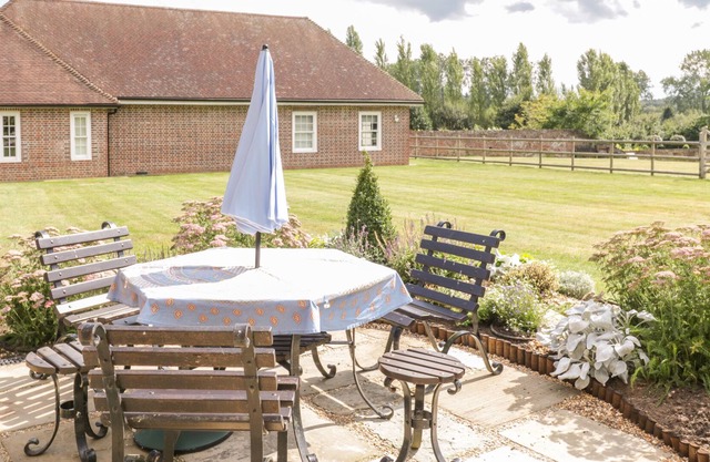 LITTLE HOUSE, luxury holiday cottage in Wellow, Hampshire
