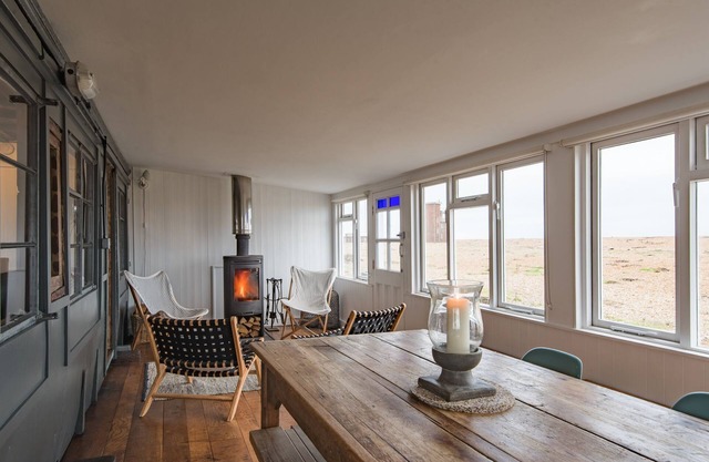 Little Sunray by Bloom Stays - sleeps 5 in 2 bedrooms