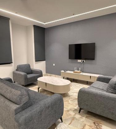 LiveLikeYourHome, RajaUda Butterworth