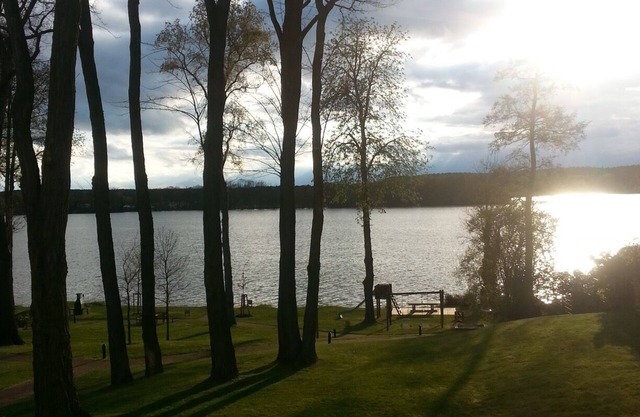 Living directly on the SEE with lake access