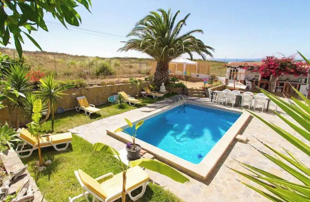 Living Lodge Portugal - Big Ocean View w/Pool