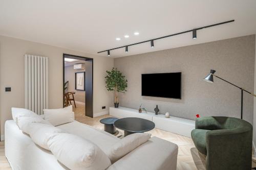 Location, Luxury & Style Best 5Bed in Madrid
