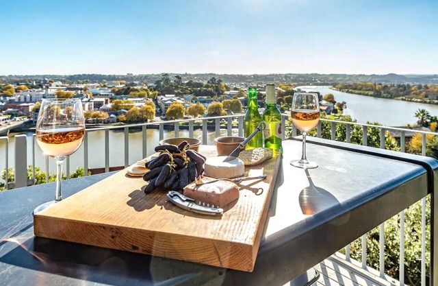 LOCATION - WITH FABULOUS VIEWS.