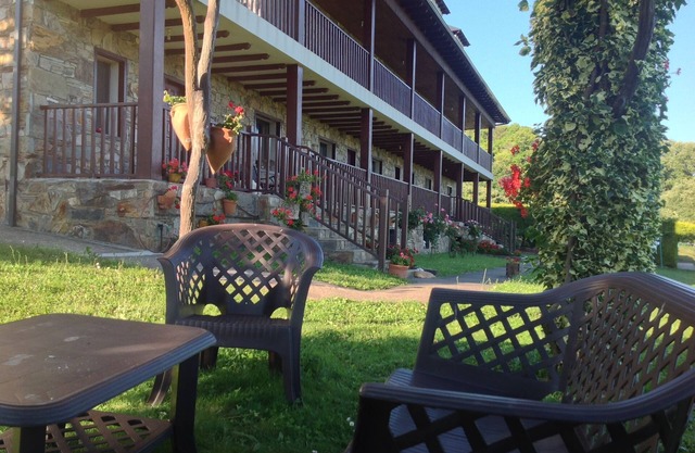 Lodging in rural environment Los Trobos<>in Villar de Otero, in the Ancares region.