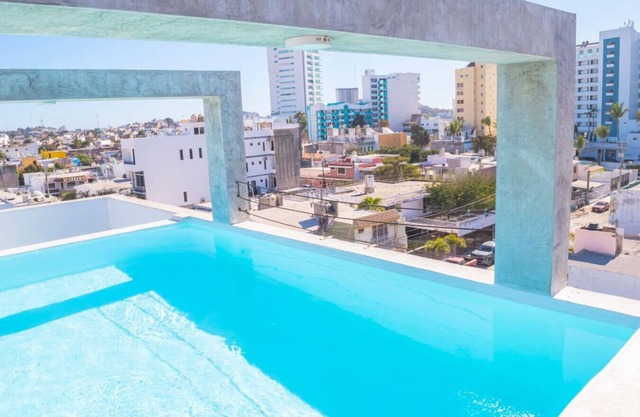 Loft 3 blocks from the beach by Gpsrentas