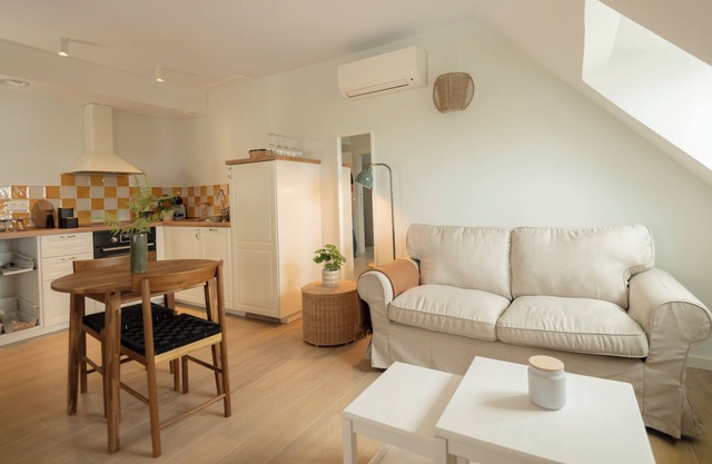 Loft apartment with balcony in the neighborhood of Monachil