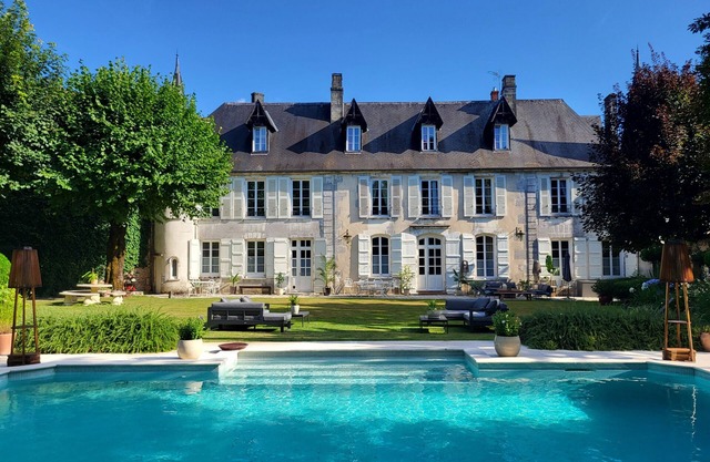 Logis des Tourelles, the Verteuil room
