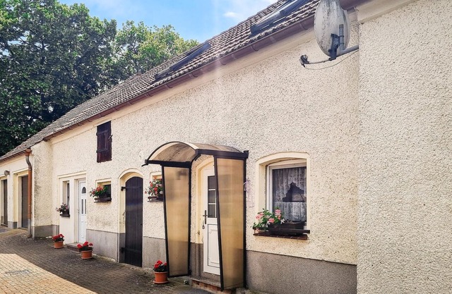 Look forward to a wonderful vacation close to nature in this vacation apartment.