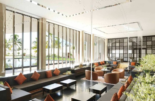 Look No More! THREE Spacious 1BR Villas with Plunge Pool! Beachfront, Pool, Spa!