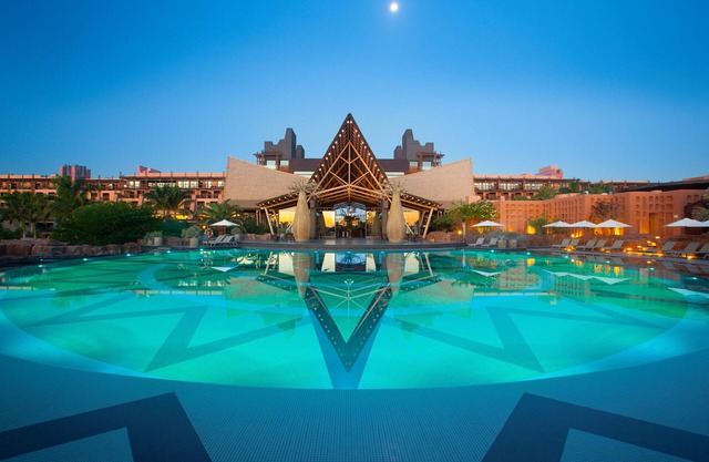 Lopesan Baobab Resort