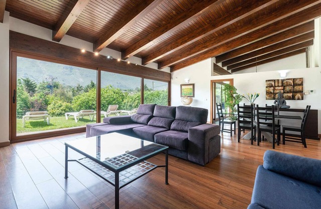 Los Nogales Vacation Villa