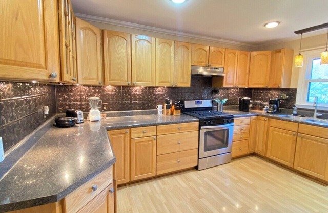 Lost Cove Lodge | Private Hot Tub w/Mountain View