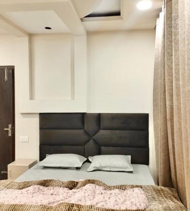 Lotus Inn River View