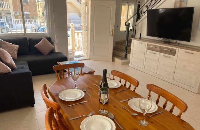 Lovely 3 Bedroom Townhouse - El Divino