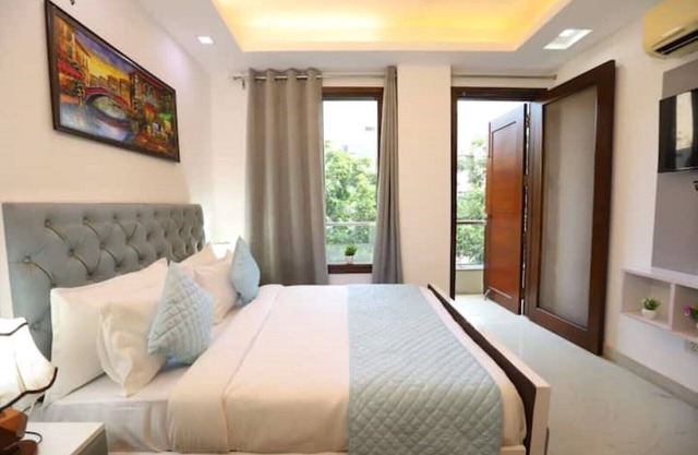 Lovely 3 BHK Apartment