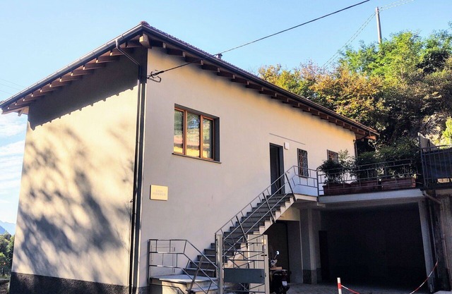 Lovely apartment for 2 guests with WIFI, TV, terrace and pets allowed