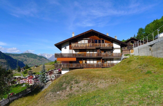 Lovely apartment for 4 people with WIFI, TV, balcony and panoramic view