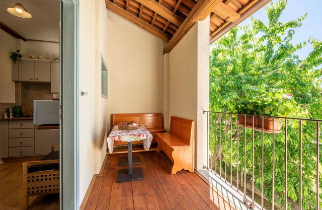 Lovely apartment for 6 people with WIFI, TV, terrace and pets allowed