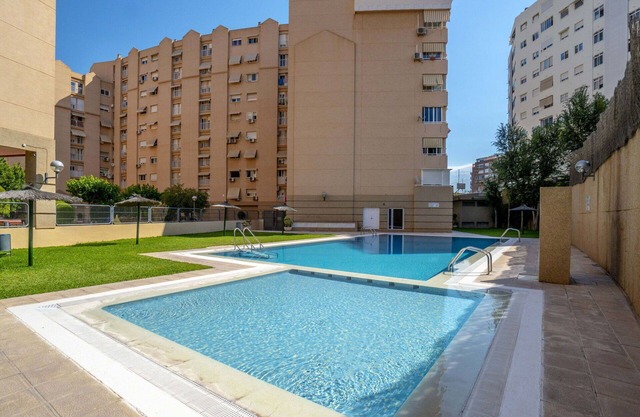Lovely apartment for 7 people with WIFI, pool, A/C, TV and terrace