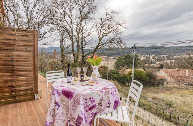 Lovely apartment for 2 people with WIFI, TV, terrace and panoramic view