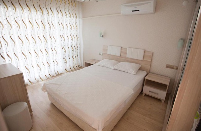 Lovely Flat in Didim with Shared Pool Sauna Gym