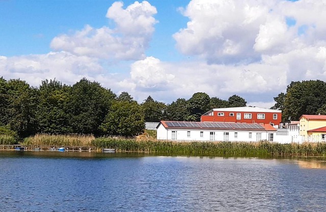 Lovely Home In Gützkow With Kitchen