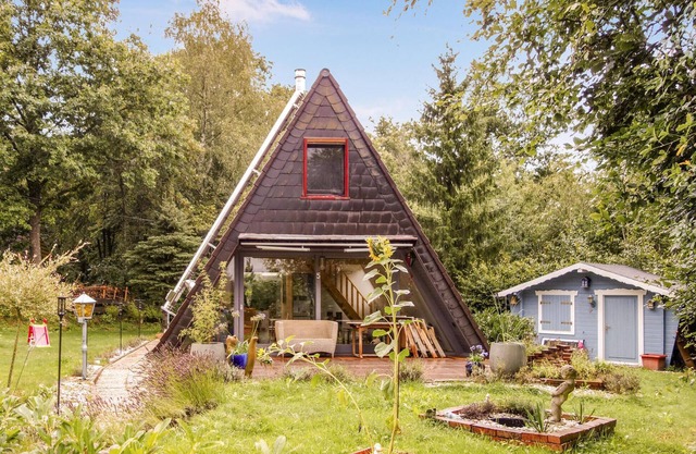 Lovely home in Kerschenbach with WiFi