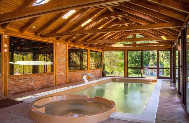 Lovely home in Novo Zvecevo with sauna