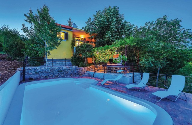 Lovely home in Trilj with WiFi