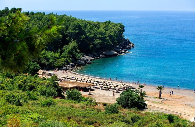 Lovely house near to a white sandy beach