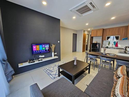 Lovely Podium CityView 3Bedroom with Pool A2