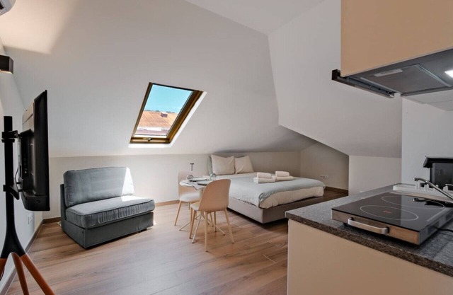 Lovely studio, fully equipped & near subway (Nº10)