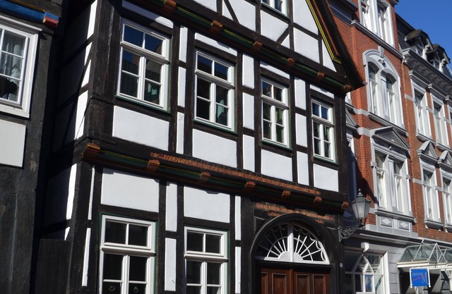 Lovingly furnished apartment in a listed half-timbered house.