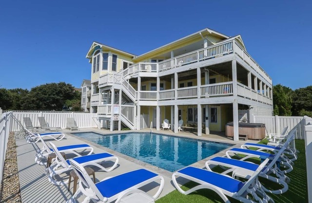 Lucky Duck - Magnificent oceanside home with pool, game room, elevator, steps to beach