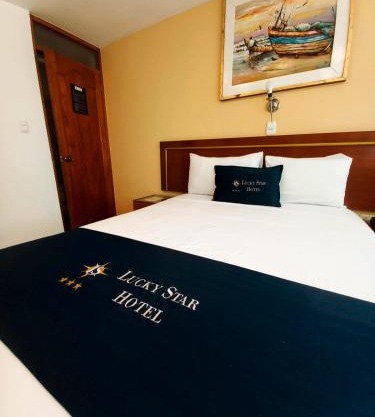 Lucky Star Hotel