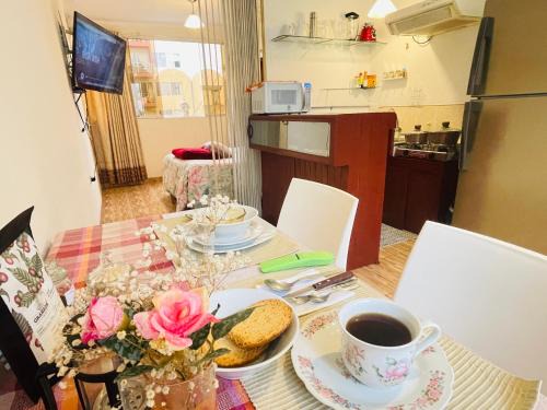 Luminoso minidepartamento cerca al Circuito Mágico y Estadios