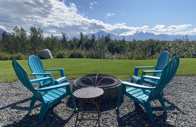 Lupine Cottage - Alaska at your doorstep!
