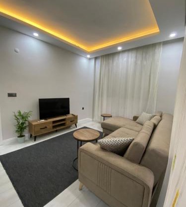 Lux 1+1 Apartment Airport View