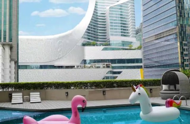 Luxe 2 BR Appt/- Monthly