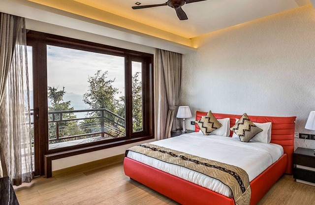 Luxurious 3BHK near Rishikesh by Planacation
