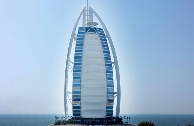 Luxurious 3BR APT Offering Full Burj Al Arab Views
