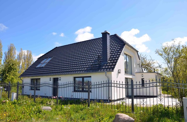Luxurious country house at the Wieker Bodden