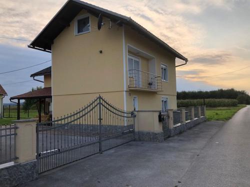 Luxurious holiday home DOMiCILJ with pool, fitness room & play area