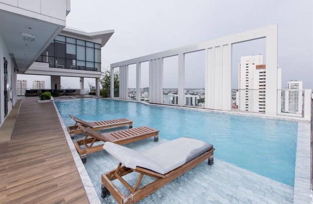 Luxury 1 Bedroom Convenient in Ekkamai