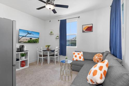 Luxury 1BR Suite Bakersfield California