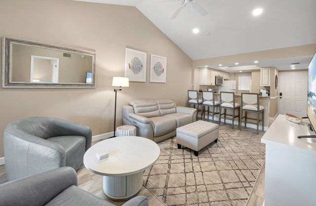 Luxury 2BR Condo w/Private Beach Access & Resort Perks – Bonita Bay